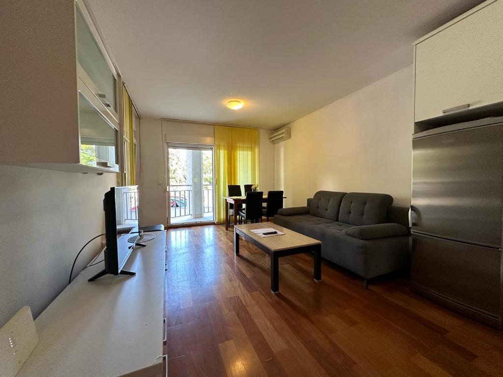 Apartment Biokovo Makarska Bagian luar foto